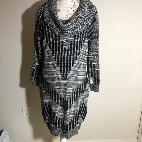 Maurices Black & Gray Sweater Dress – XL (Cowl Neck, Geometric Stripe) - Picture 5 of 13